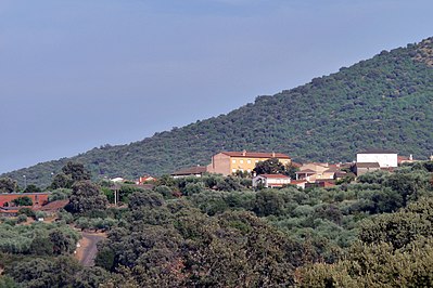 399px Vista remota de Almendral de la Cañada